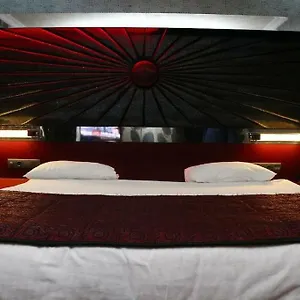 4* Otel Dom